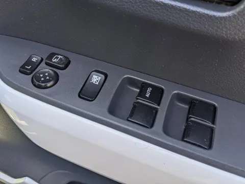 Mazda Flair Crossover