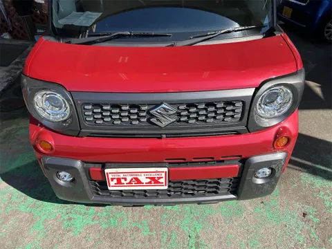 Suzuki Spacia