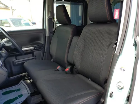 Suzuki Spacia Gear