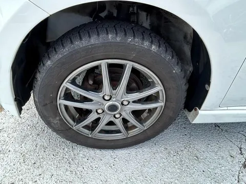 Toyota Pixis Space