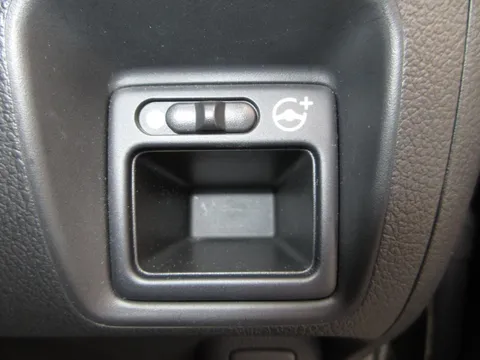 Honda N-BOX Slash