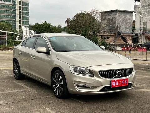 Volvo S60