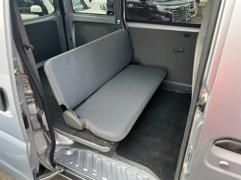 Nissan Clipper