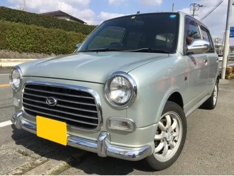 Daihatsu Mira Gino
