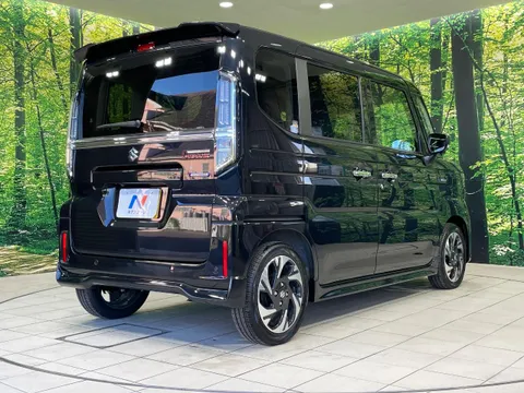Suzuki Spacia Custom