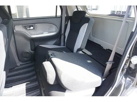 Toyota Pixis Joy
