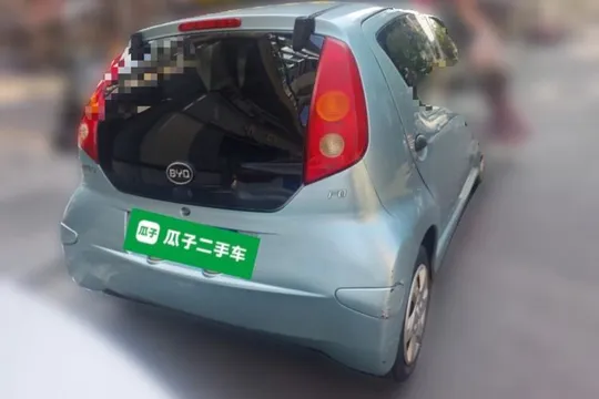 BYD F0