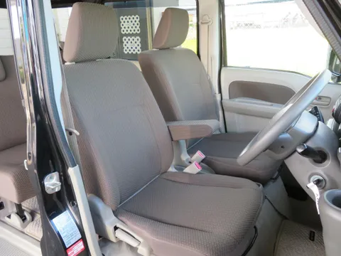 Mitsubishi Minicab Van