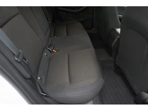 Mazda MAZDA3 Fastback