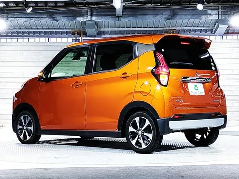 Mitsubishi eK X