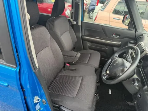 Suzuki Spacia Custom Z