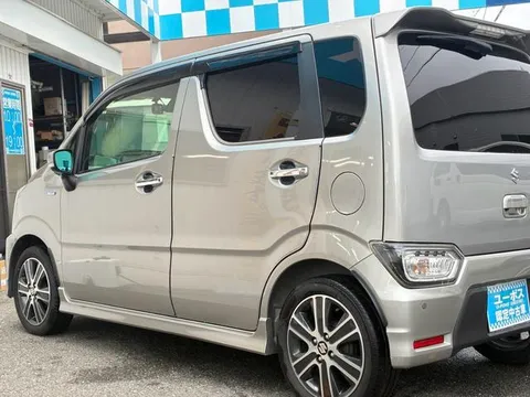 Suzuki Wagon R Stingray