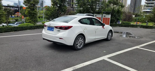 Mazda Mazda 3
