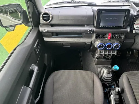 Suzuki Jimny Sierra