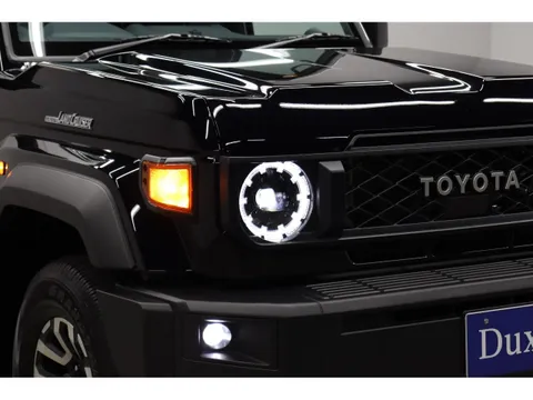 Toyota Land Cruiser 70