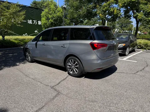 Buick GL6