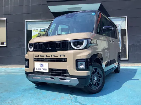 Mitsubishi Delica Mini