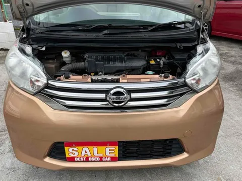 Nissan Dayz Roox