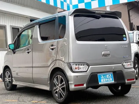 Suzuki Wagon R Stingray