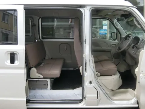 Nissan Clipper