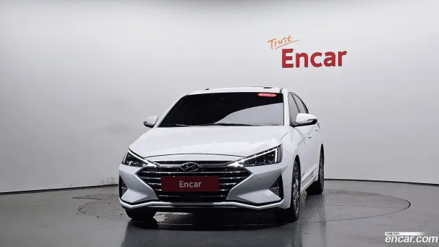 Hyundai Elantra (Avante)