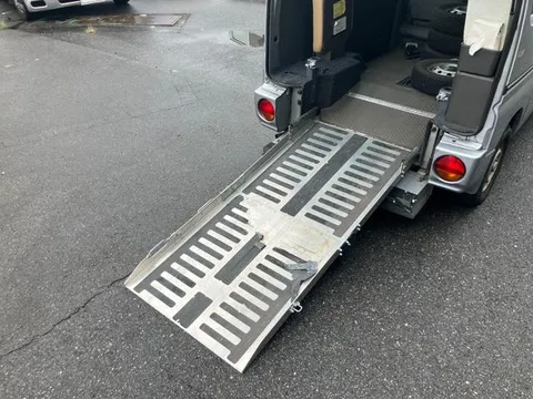 Mitsubishi Minicab Van