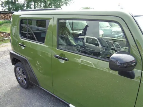 Daihatsu Taft