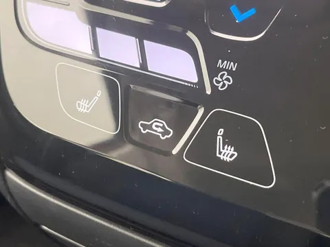 Mitsubishi eK X