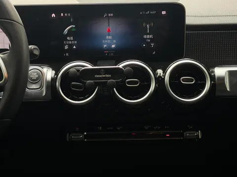 Mercedes-Benz Mercedes-Benz GLB