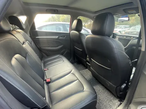 Roewe RX3