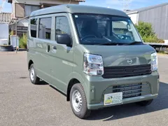 Nissan Clipper Van