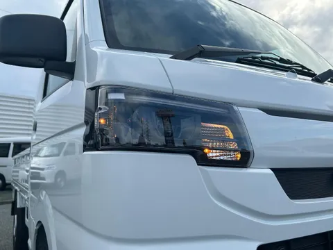 Nissan Clipper Truck