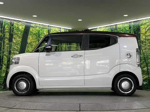 Honda N-BOX Slash