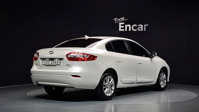 Renault SM3