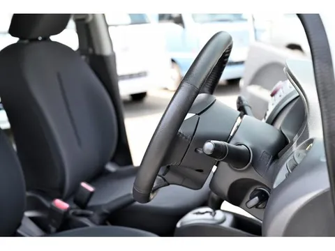 Mitsubishi I