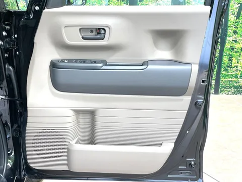 Honda N-BOX Joy