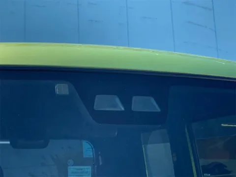 Toyota Pixis Mega