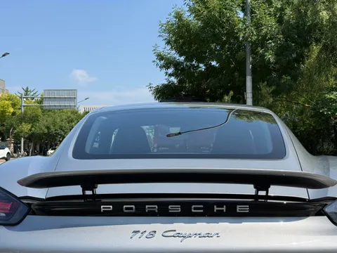 Porsche 718