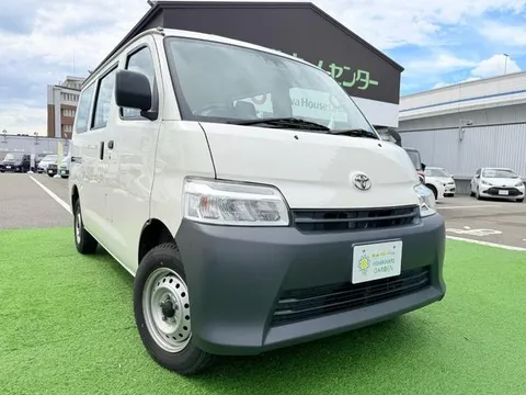 Toyota TownAce Van