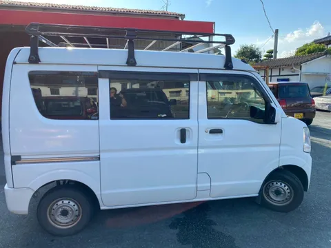 Nissan Clipper
