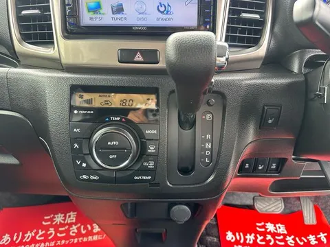 Suzuki Spacia Custom Z