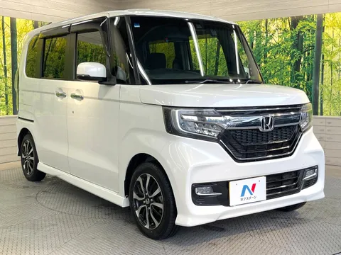 Honda N-BOX Custom
