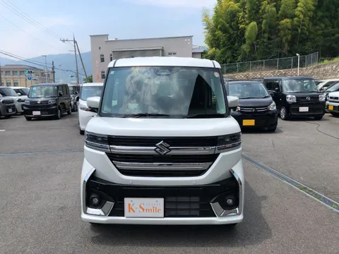 Suzuki Spacia Custom