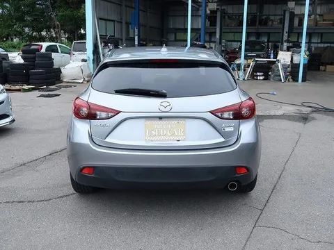 Mazda Axela Sport