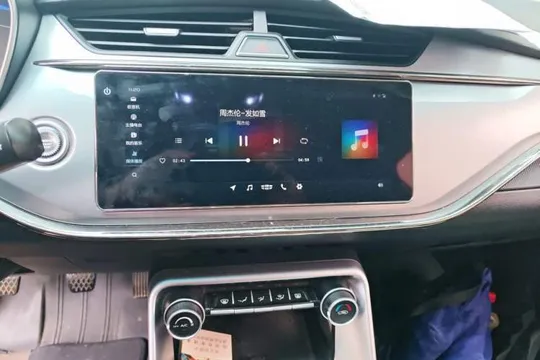 Geely Binray