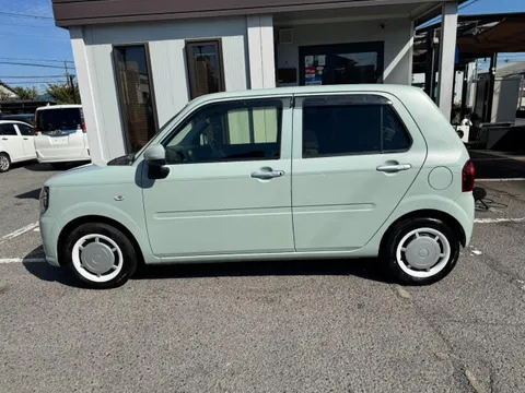 Daihatsu Mira Tocot