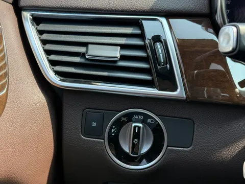 Mercedes-Benz Mercedes-Benz GLS
