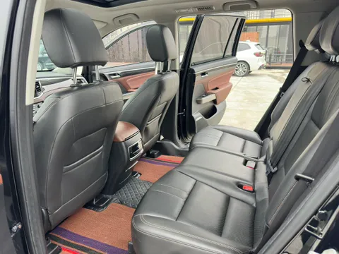 Gac GS8