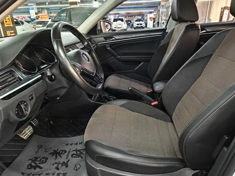Volkswagen C-Trek