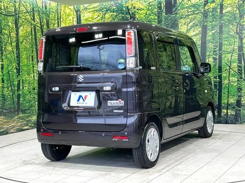 Suzuki Spacia